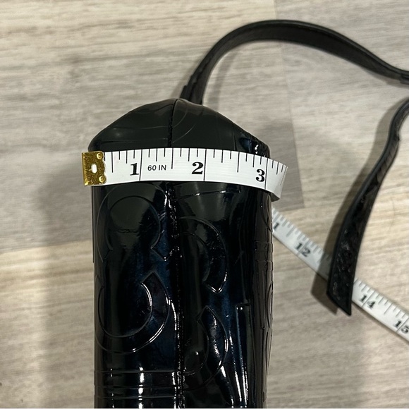 Liz Claiborne Black Faux Patent Leather Crossbody Purse Shoulder Bag Glossy Logo - Picture 13 of 13